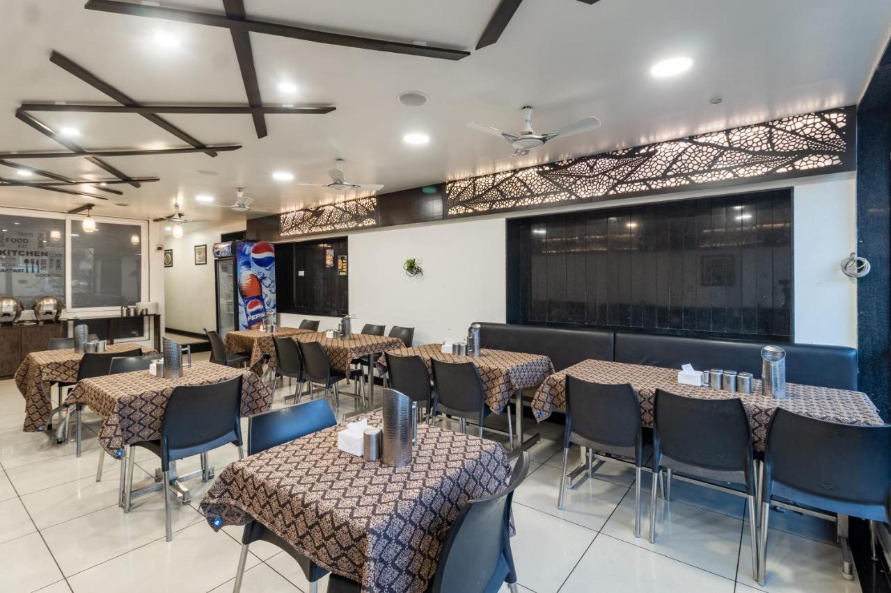 Hotel Vyankatesh & Pure Veg Restaurant Махабалешвар Екстер'єр фото